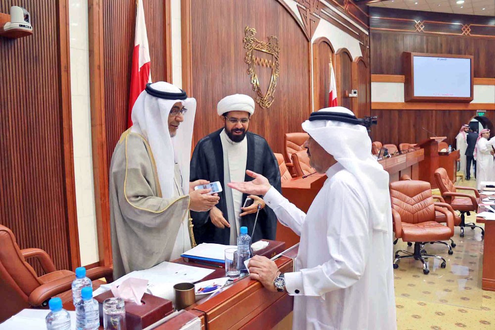  وزير المالية: 58 مليون دينار حصيلة تطبيق قانون “الضريبة” بعام