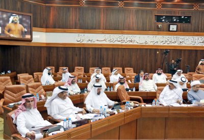 عمل “LMRA” بيروقراطي وغير منظم إداريا 
