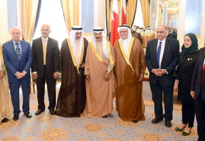 سمو رئيس الوزراء: البحرين تمتلك عقولا وطاقات مبدعة آمنت بقيمة التعليم وأثره في الرقي