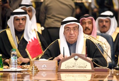 محمد بن مبارك يشارك في الجلسة الختامية لمجلس التعاون