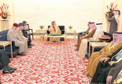 جلالة الملك: تعزيز آفاق التعاون العسكري والدفاعي مع المملكة المتحدة