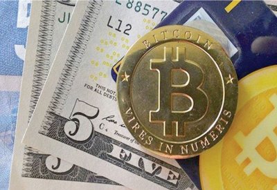 منصة كبرى للبيتكوين توقف تداولاتها