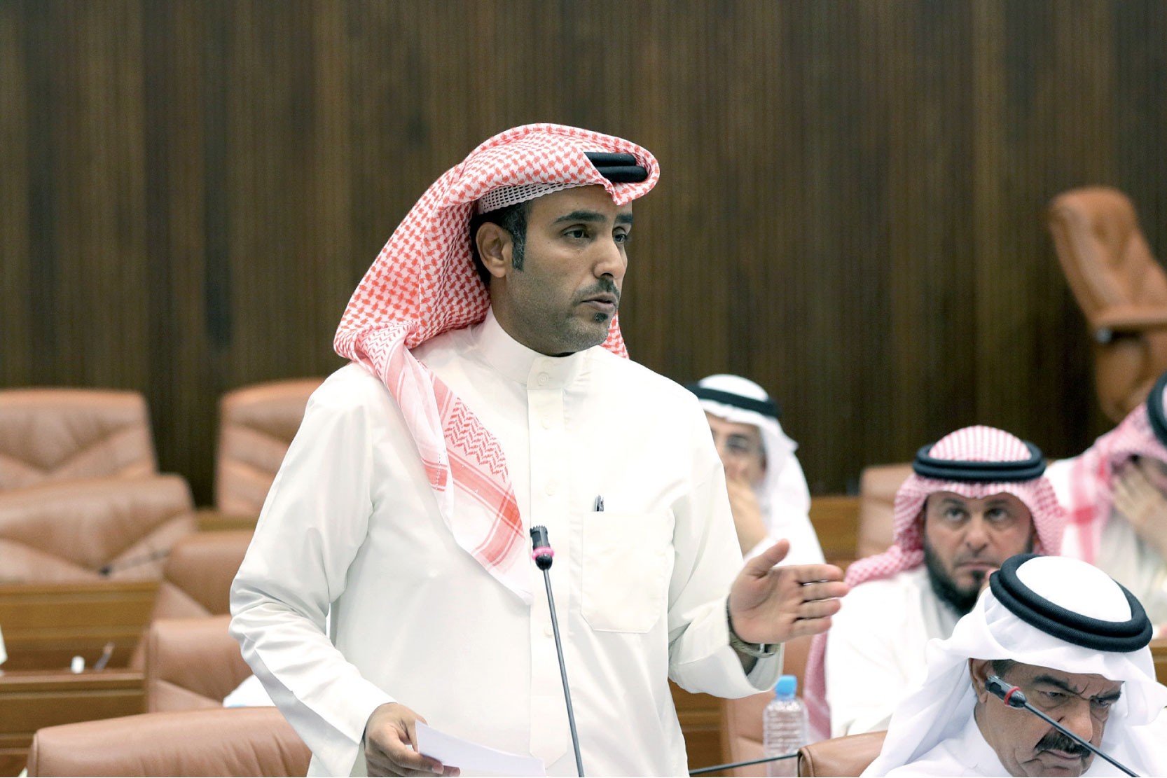  النائب الدوسري: لتركيب كاميرات مراقبة في صفوف متلازمة داون وصعوبات التعلم