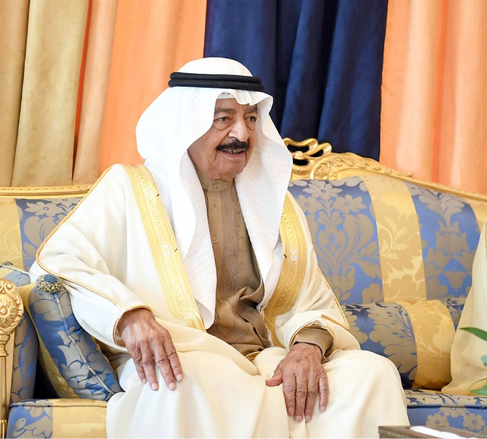 “خليفة بن سلمان” 