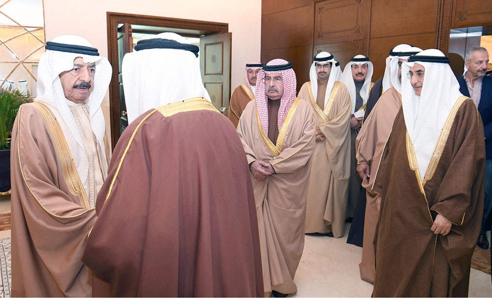 سمو رئيس الوزراء يغادر البلاد في زيارة خاصة