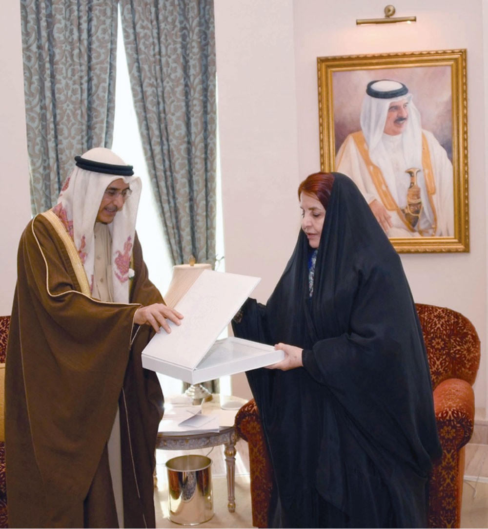 قرينة العاهل:  متابعة تنفيذ مخرجات يوم المرأة لينعكس على تقدم البحرين