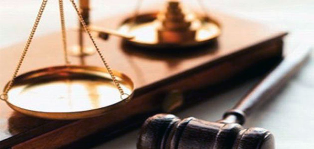 البراءة لشابَين من الاعتداء على شرطة في باربار