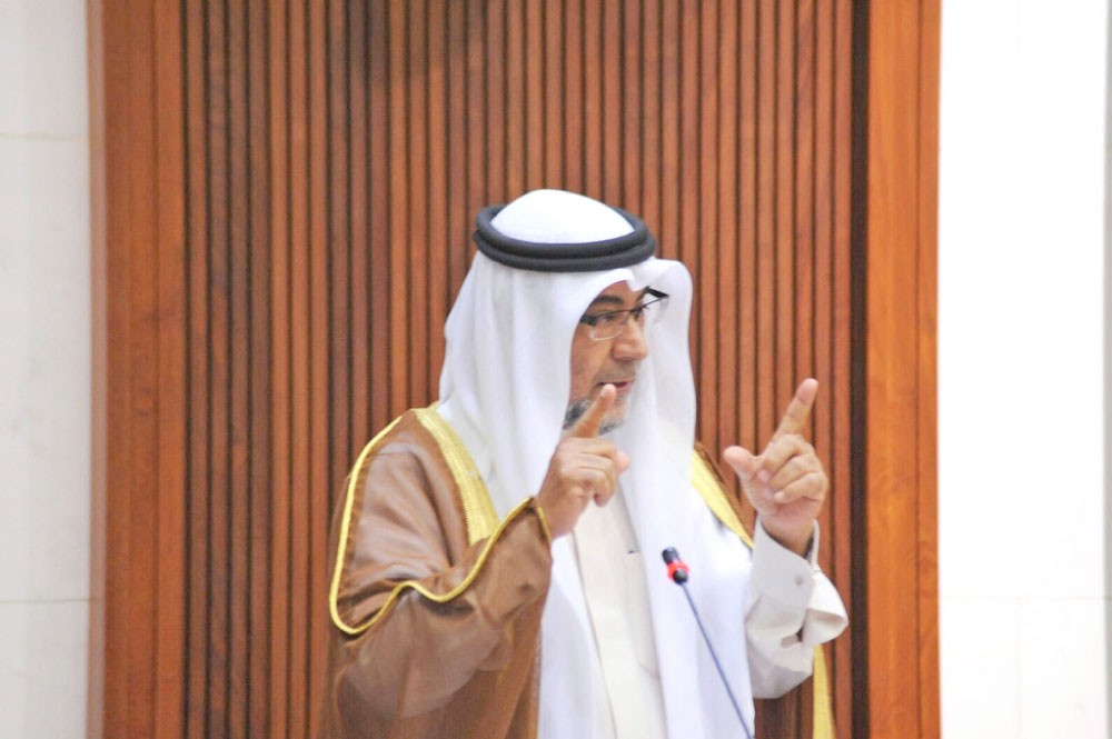 لكل موظف حيّز محدد من الأمتار 