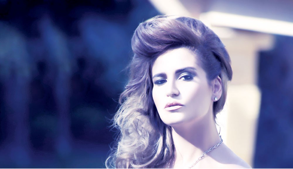 الفنانة هنا شيحة تعتذر