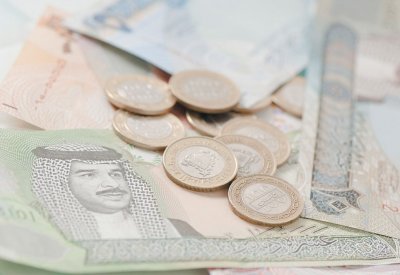الحكومة تخطط لاقتراض 5 مليارات دينار 