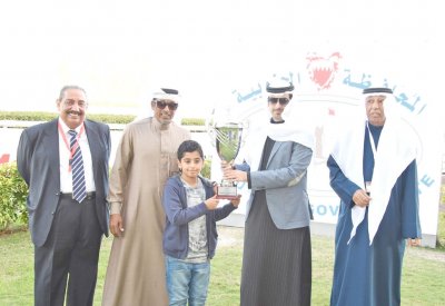 دعم الفعاليات الرامية لتعزيز الموروثات والقيم الوطنية 