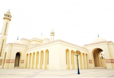 السماح بمحل تجاري واحد بدور العبادة