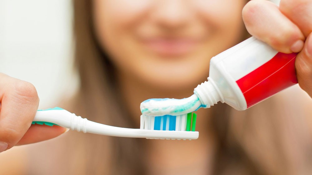 مفاجأة.. معجون الأسنان سلاح لمكافحة الملاريا