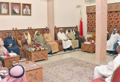 “الداخلية”:كثفنا الدوريات على السواحل ولم نمنع المواطنين من ارتيادها