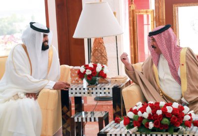 جلالة الملك يستعرض العلاقات مع سلطان بن سحيم