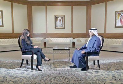  وزير الإعلام: البحرين قلعة تكسرت عليها المؤامرات الإيرانية للنيل من منطقتنا