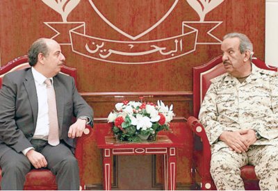 القائد العام يشيد بالعلاقات مع الأردن