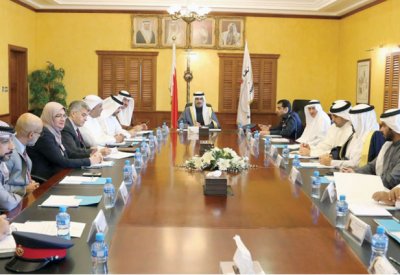 سمو الشيخ خليفة بن علي:  الاهتمام بالحدائق لتكون مقصدًا يليق بمكانة “الجنوبية”