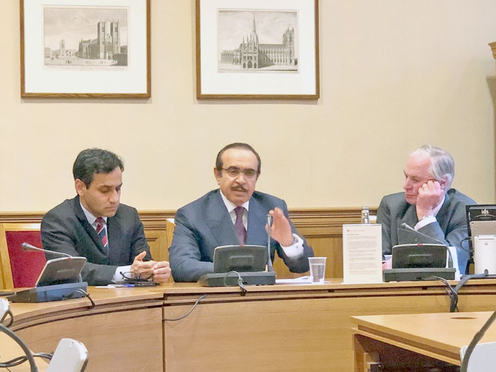 تطوير الاتفاقية الأمنية مع بريطانيا وتبادل المعلومات والجرائم المستحدثة