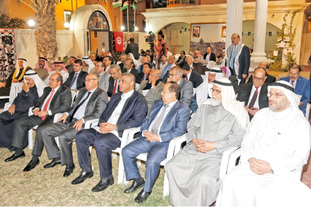 لفضح الممارسات الإسرائيلية بمختلف المحافل الإقليمية والدولية