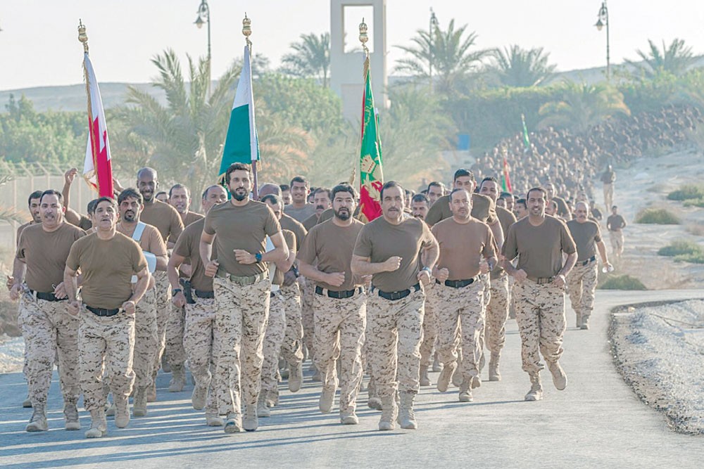 قائد الحرس الملكي: “الدفاع” تؤمن بأهمية الرياضة