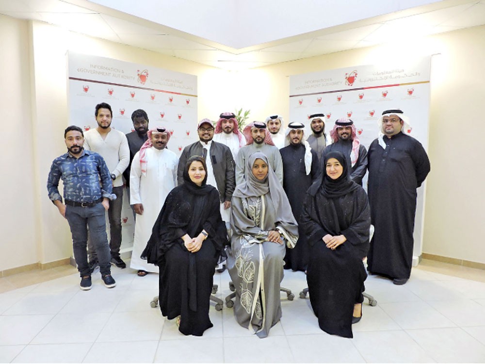 “المعلومات” تبدأ مسح القوى العاملة 