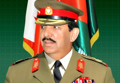 القائد العام يودع السفير الإماراتي
