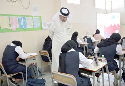 مسؤولو “التربية” يتفقدون سير الامتحانات 