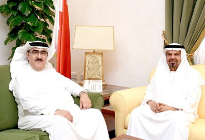 الناصر يودع السفير الإماراتي‎ 	