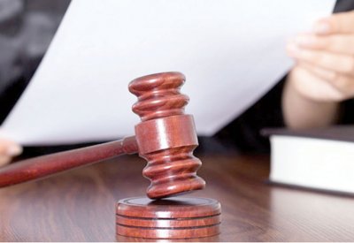 تأجيل استئناف المُعتدي على زوجته بفأس لإحضاره