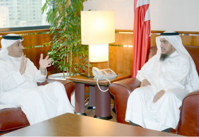 الزايد يبحث الهيكل التنظيمي لهيئة علوم الفضاء