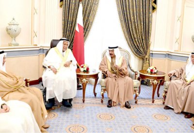 سمو رئيس الوزراء: إنجازات سمو الشيخ عبدالله بن خالد محفورة في الذاكرة الوطنية