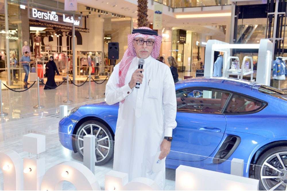 “سيتي سنتر” يسلّط الأضواء على الأزياء خلال الربيع