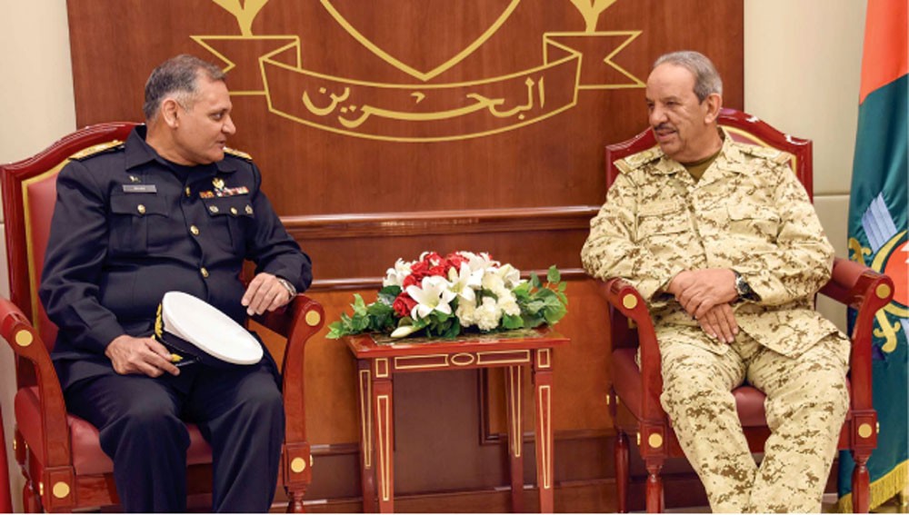 تبادل الخبرات العسكرية مع باكستان