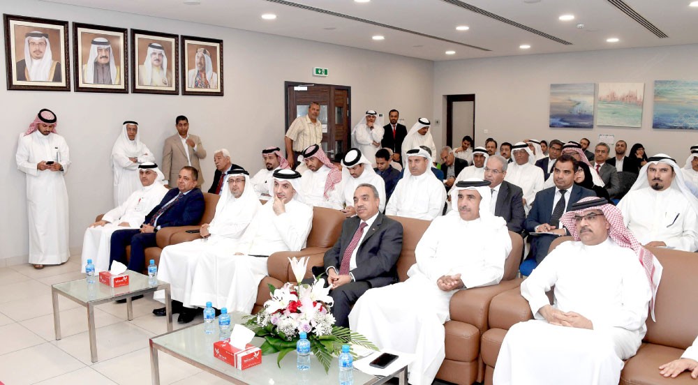 وزراء الأشغال والإسكان والرياضة يتفقدون احتياجات النعيم