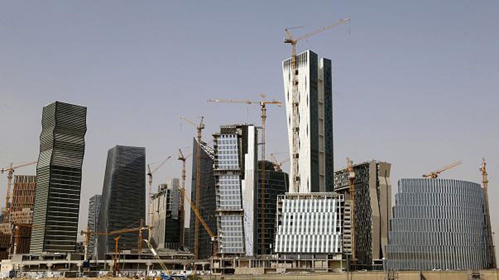 السعودية تعوض المقاولين عن رفع رسوم الوافدين