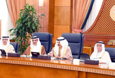 سمو رئيس الوزراء يوجه: مواصلة التنقيب والاستكشاف لزيادة إنتاج النفط والغاز