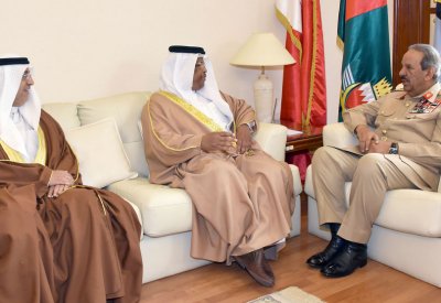 القائد العام يشيد بالتعاون مع النواب