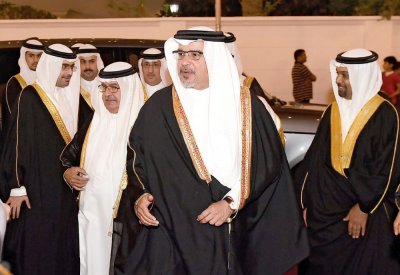 سمو ولي العهد يشرف حفل زواج الشيخ محمد بن خليفة