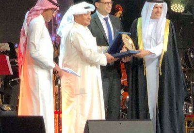 وزير الإعلام يشارك في المهرجان التلفزيوني بتونس