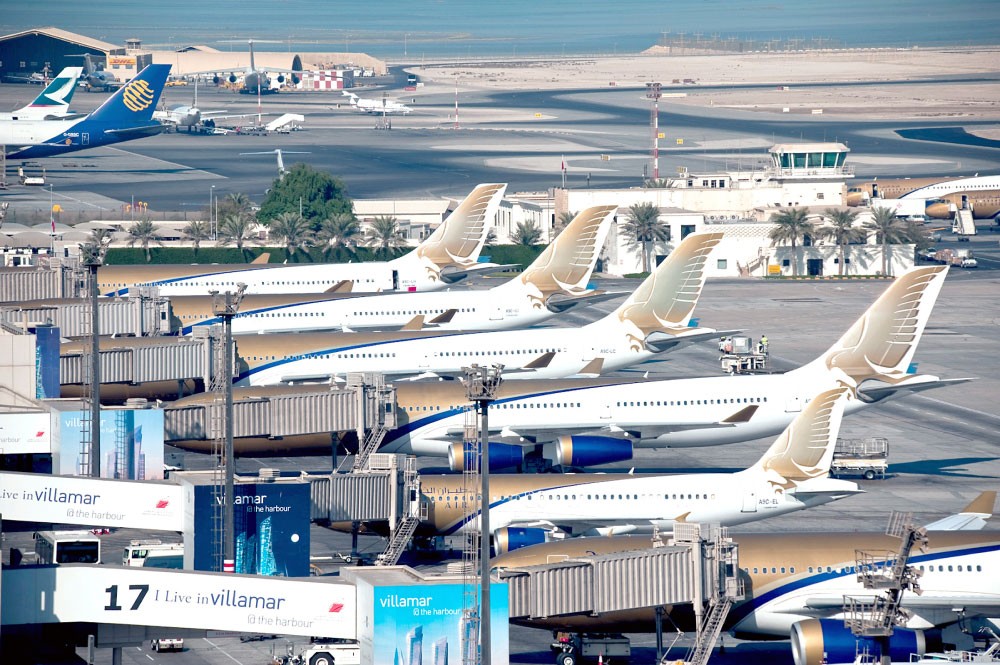 608.1 ألف مسافر يعبرون مطار البحرين في فبراير