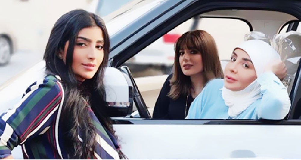  “محطة انتظار”.. حكايات إنسانية
