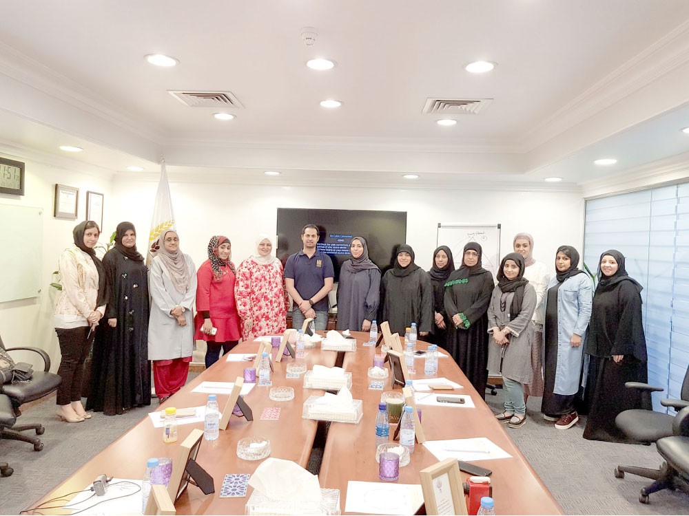 “المطاحن” تنظم دورة تدريبية لموظفاتها 