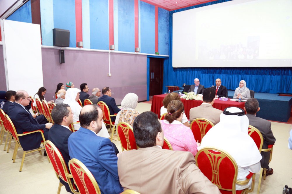  العالي: رصد مشكلات المجتمع والبحث عن حلول ناجعة