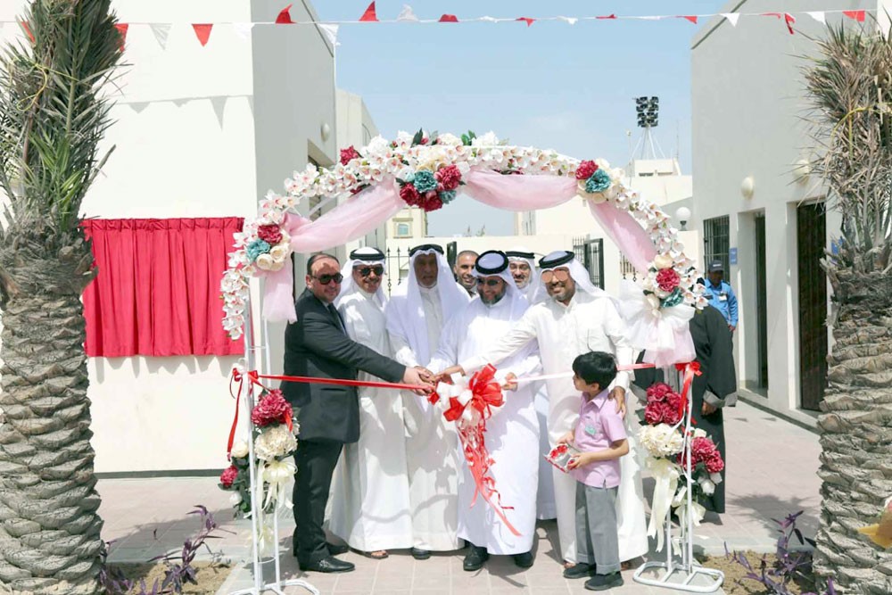 عدسة “البلاد”: “الأمل” أصغر حديقة بأكبر مدينة