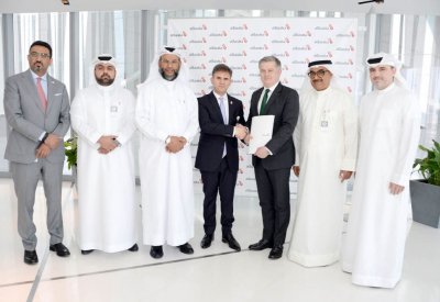 “البركة” و “لندن الشرق الأوسط” يوقعان مذكرة لتعزيز التعاون 
