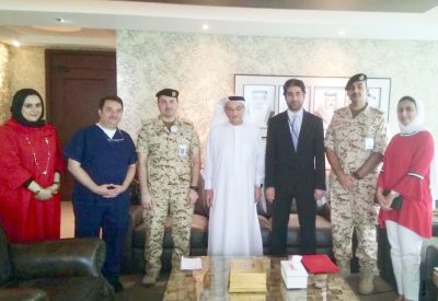 “الأطباء” تبحث كادرا خاصا بالاستشاريين