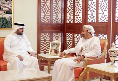 سمو الشيخ عيسى بن علي: مسيرة تاريخية من العلاقات المشتركة مع السلطنة