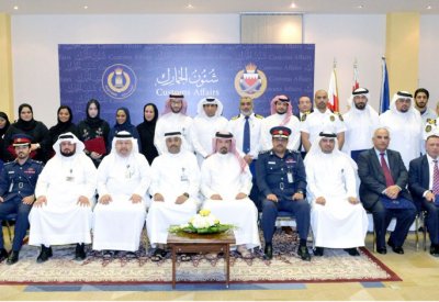 رفع الكفاءة الوظيفية لمنتسبي “الجمارك”