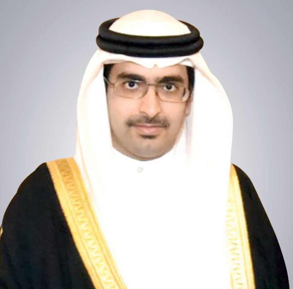  البنا لـ “البلاد”: اهتمام سمو الشيخ خليفة بن علي بالمسنين جعل البحرين نموذجاً يحتذى به